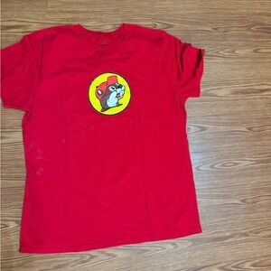 Buc Ees Buc-ee’s Red Graphic Shirt women’s XL Gas Station Short Sleeve Tee